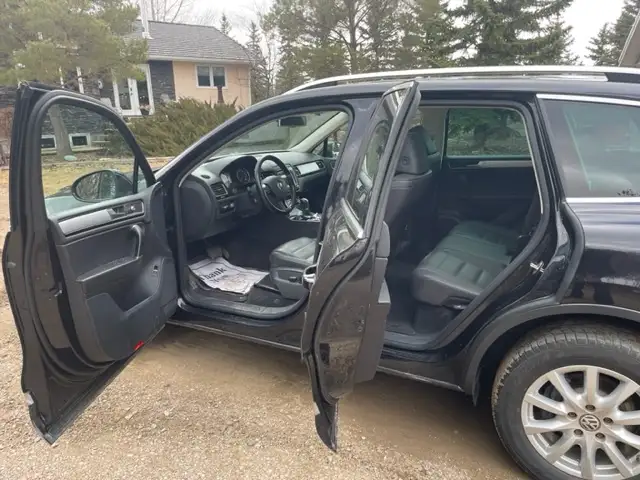 2015 VW Diesel Touareg - Photo 6