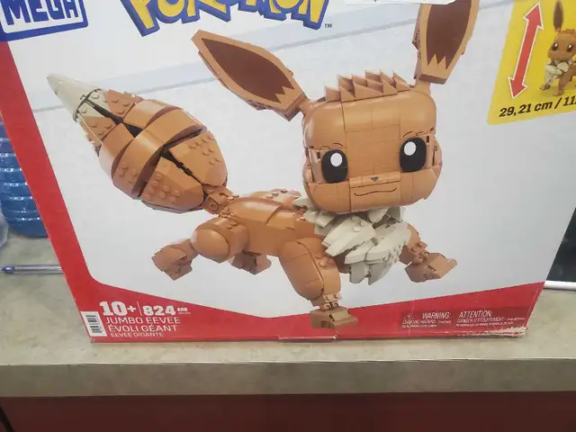 Jumbo Eve mega Lego set