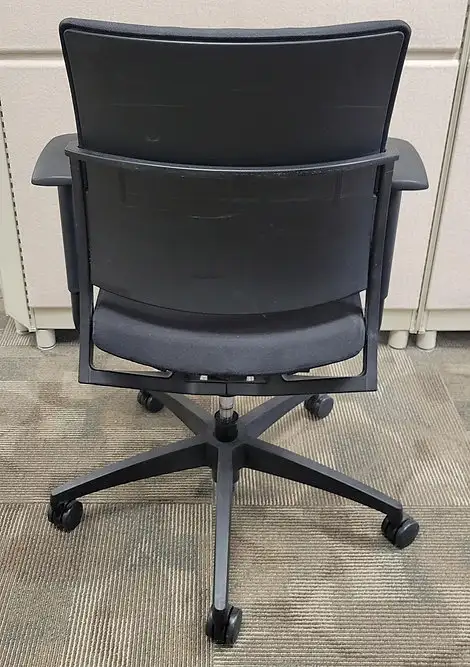 Teknion Fitz Synchro-Tilt Task Chair! - Photo 4