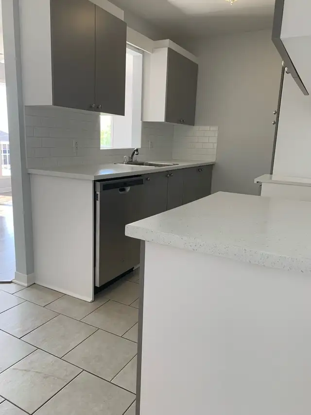 logement 41/2 à louer Lavaltrie - Photo 4