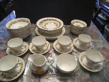 Ridgway GOLDEN ROSE china