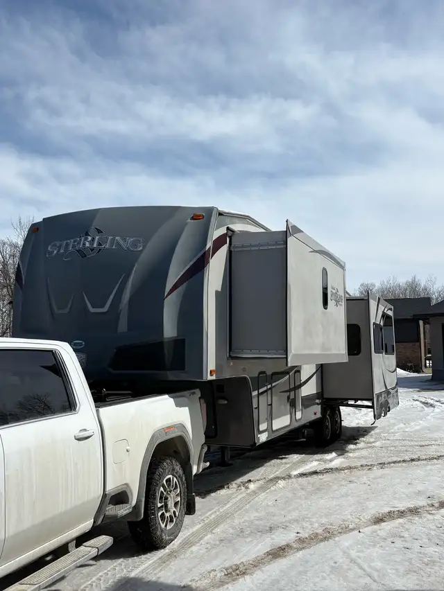 2012 32RK Wildcat Sterling edition by Forest river - Photo 5