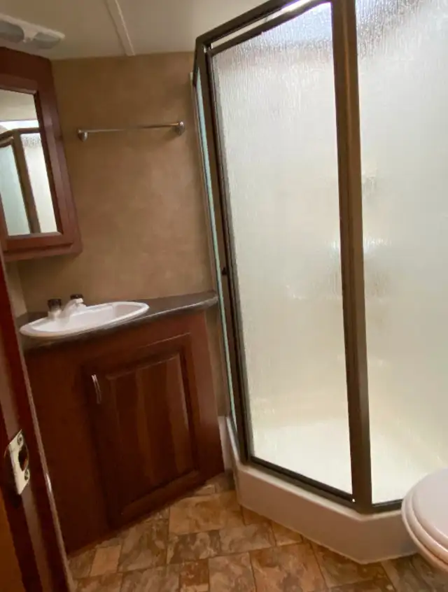 2012 32RK Wildcat Sterling edition by Forest river - Photo 7