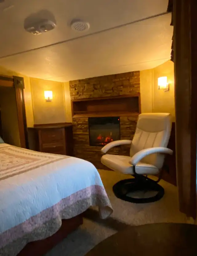 2012 32RK Wildcat Sterling edition by Forest river - Photo 8