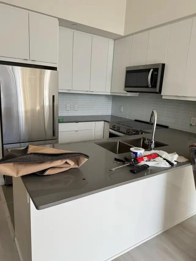 Condo Pinnacle East 1 Bed & Den Warden/Sheppard - Photo 8