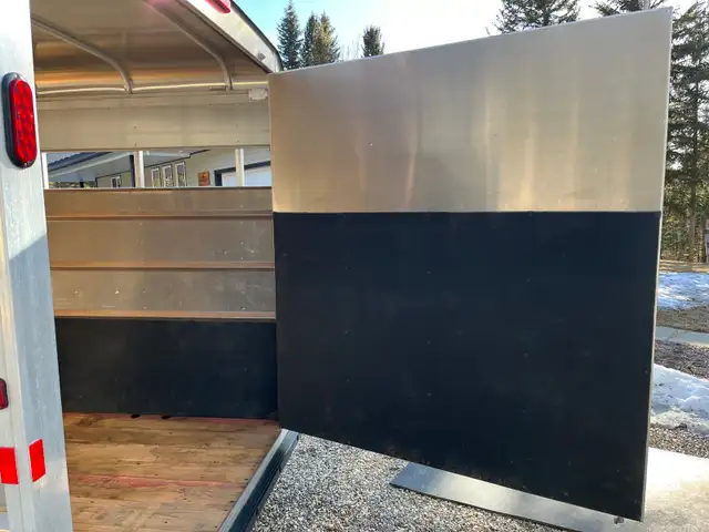 2023 Maverick Aluminium Livestock Trailer - Photo 6