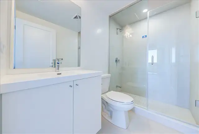 Beautiul 2 Bed 2 Bath Condo For Rent Oshawa North - Photo 9