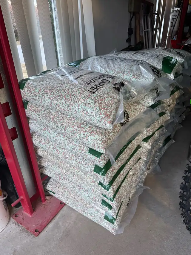 Fertilizer 20-5-10 - Photo 3