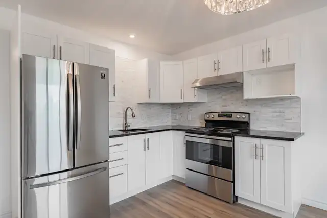 3 1/2 semi-meublé, près du centre d'achat et autoroute 20