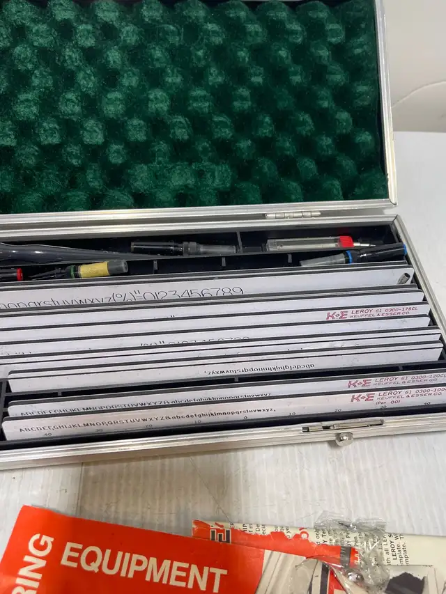 Keuffel Esser Lettering Set - Photo 4