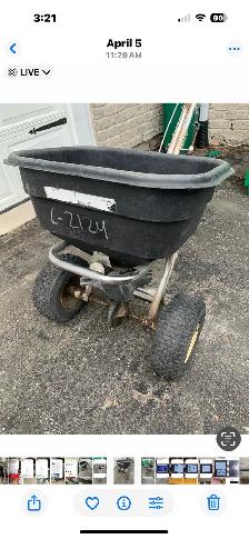 Spyker Fertilizer Spreader