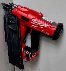 Milwaukee M18 30° Framing Nailer 2745-20 (32141798)