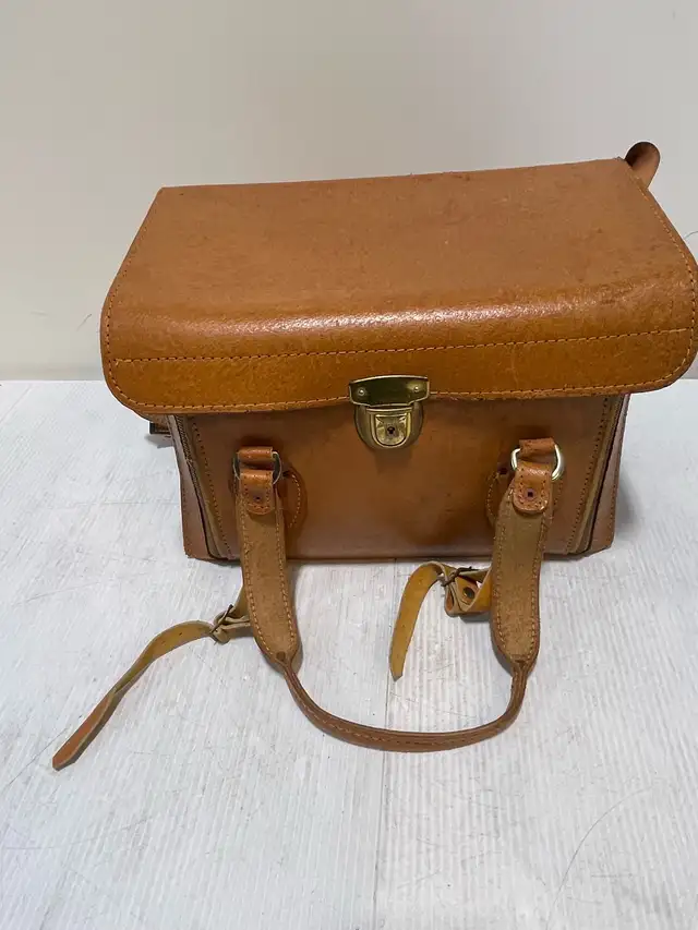 Vintage Sylvania Newvicon Camera - Photo 4