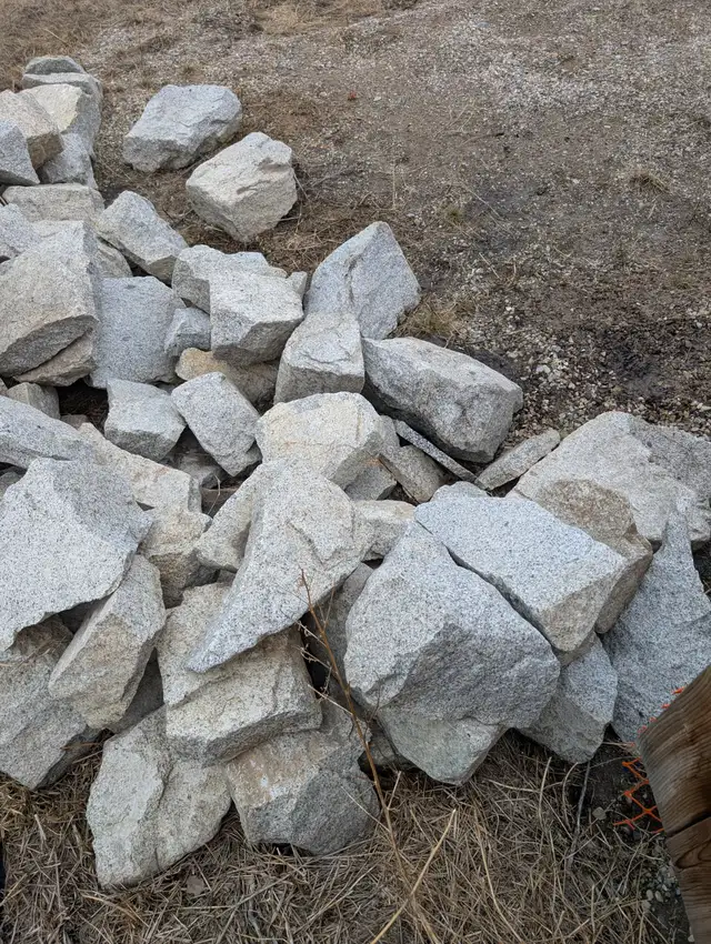 Salt and pepper granite: assorted size pieces - Photo 8