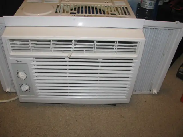 Window Air Conditioner