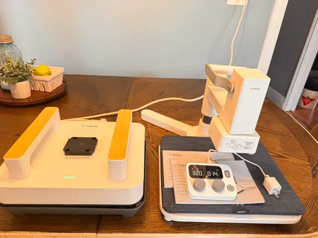 XTool Heat Dual Heat Press - LIKE NEW - Photo 3