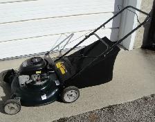 PARTS OR REPAIR YARD MACHINES GAS LAWNMOWER