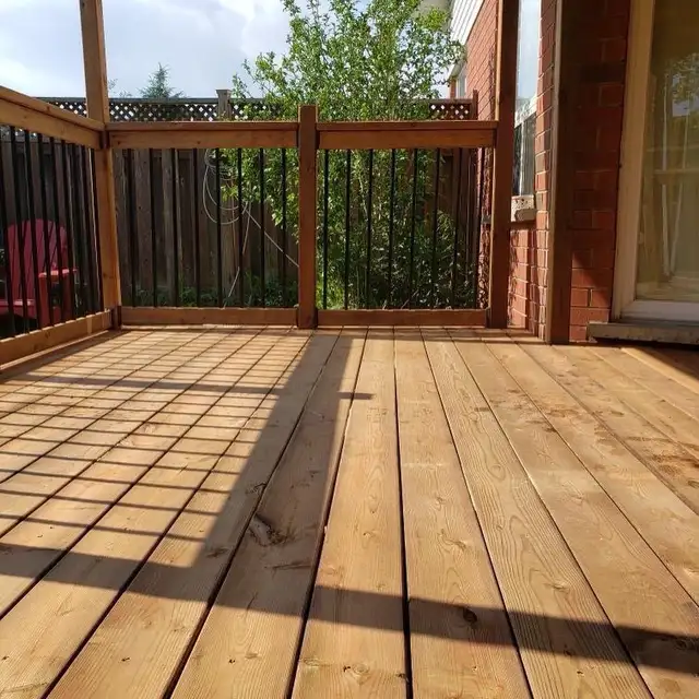 Deck/Fence - Photo 7