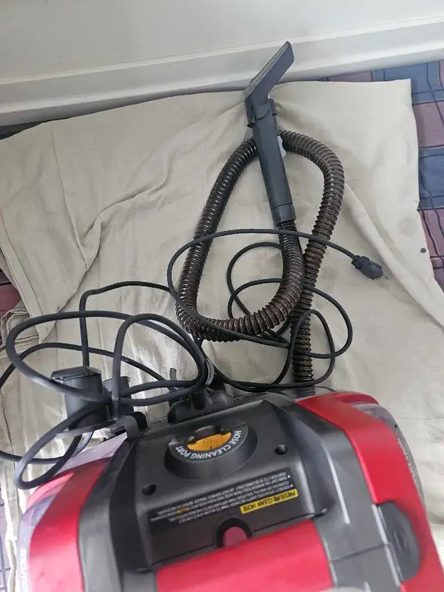 Hoover Spotless for parts - Photo 2