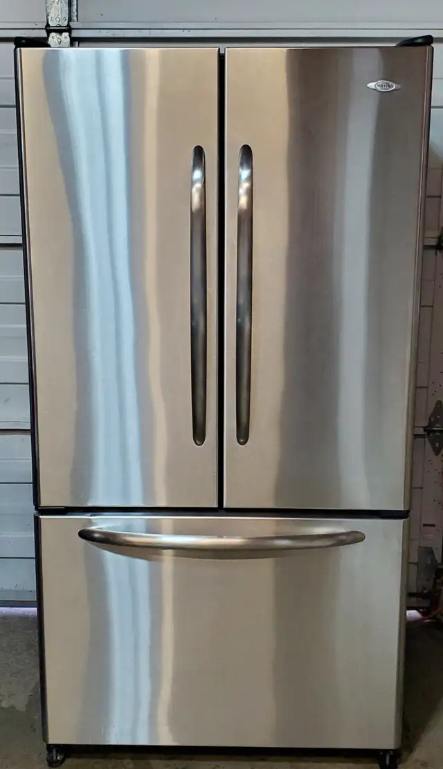 Maytag Fridge - Freezer bottom - Excellent Condition