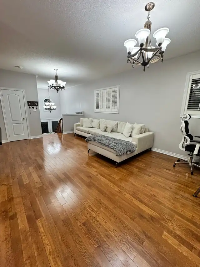 Detached House Main/Ground Floor Available for Rent - Photo 5