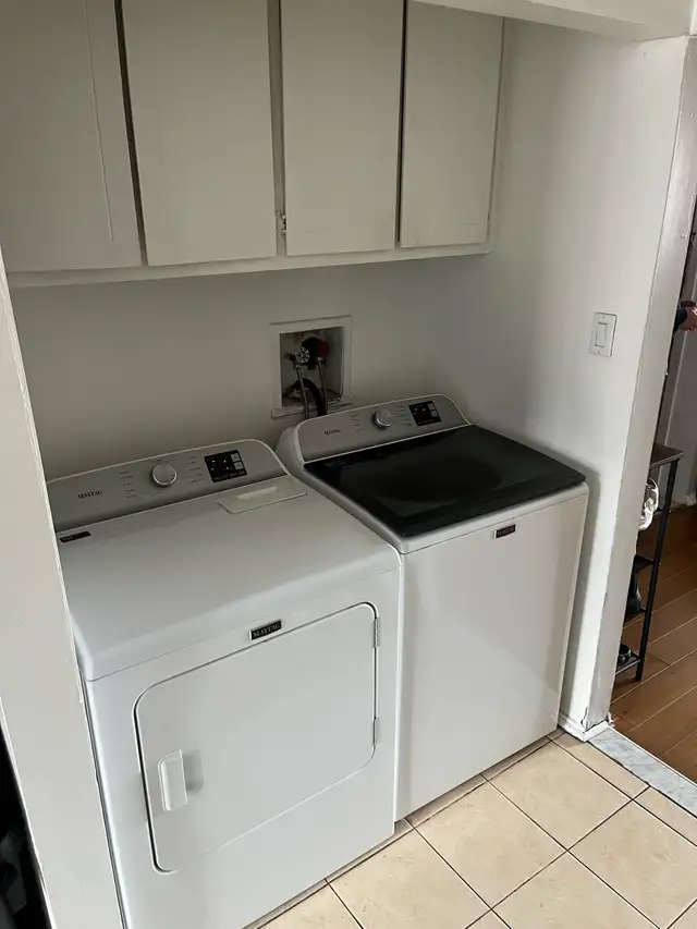 Bright 4½ Apartment – Walking Distance to REM – DDO - Photo 3