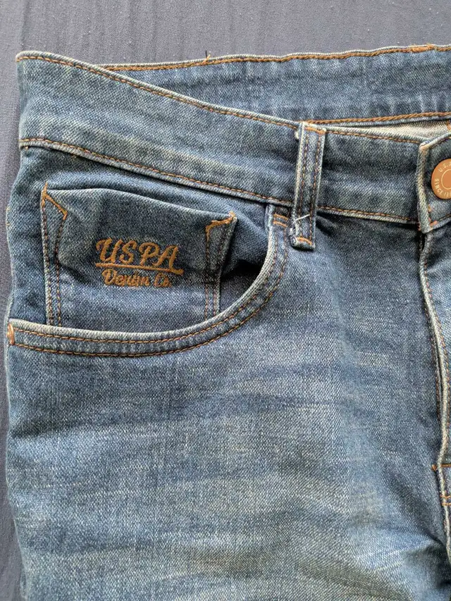 Jeans for sale - Photo 2