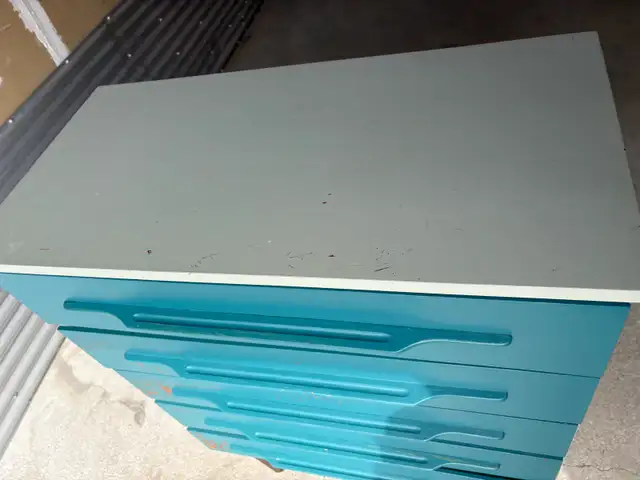 Free delivery Used 20th century Teal 5-Drawer Dresser - Photo 3