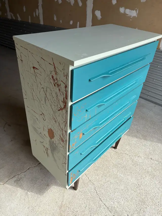 Free delivery Used 20th century Teal 5-Drawer Dresser - Photo 5
