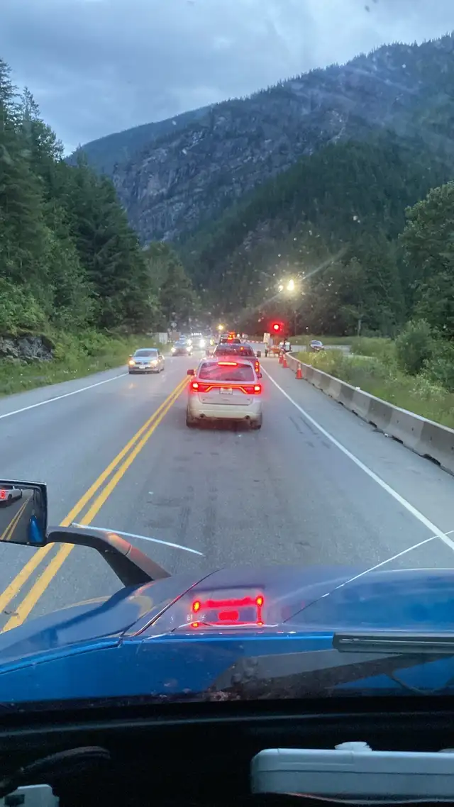 Looking Compny  driver position - Photo 4