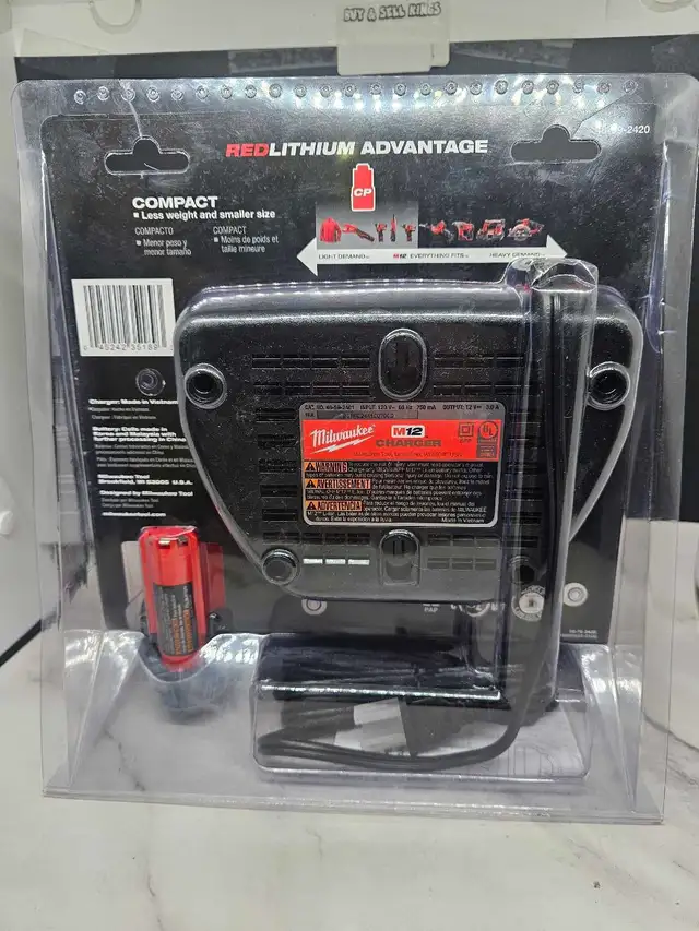 Milwaukee 48-59-24 M12 2.0ah Battery & Charger NEW - Photo 2