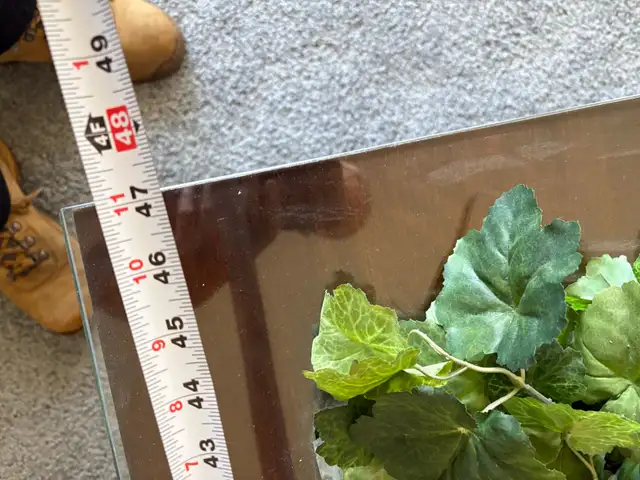 Free delivery used Rectangular Coffee Table with Glass Top - Photo 6