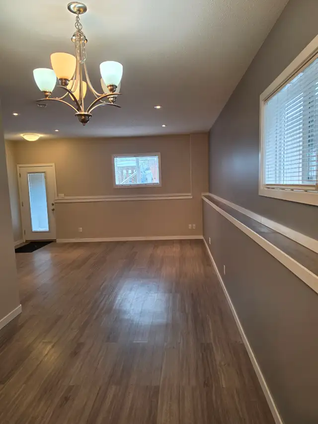 Bright & Comfortable 2 BR BSMT Suite in Timberlands - Photo 3