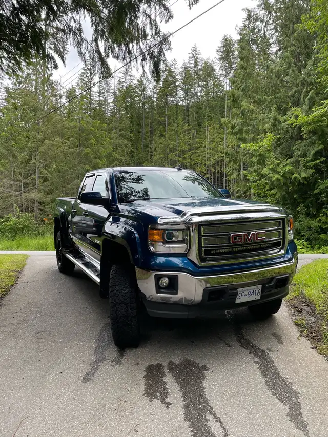 GMC 1500 Z71 - Photo 2