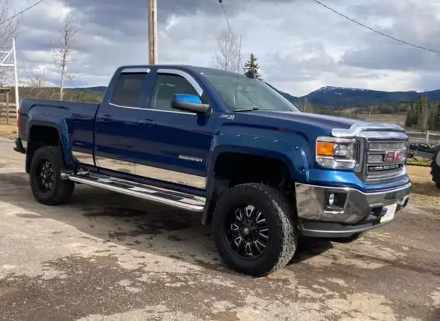 GMC 1500 Z71 - Photo 3