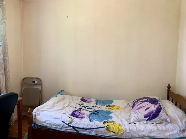 Room for Rent steps to Bessarion Subway Station - Photo 7