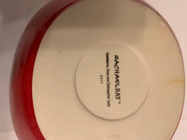 NEW. Rachel Ray Large serving dish. Red. - Photo 4