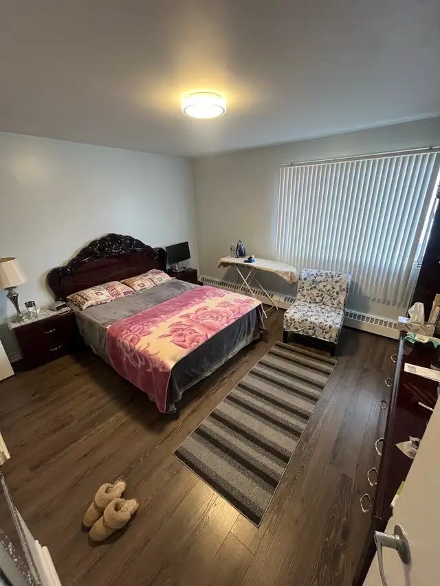 Spacious 5½ – Parking Included – Near REM In DDO - Photo 4