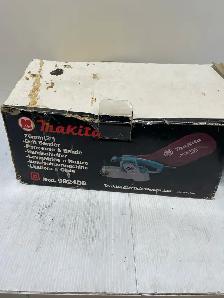 Makita 9924DB Belt Sander