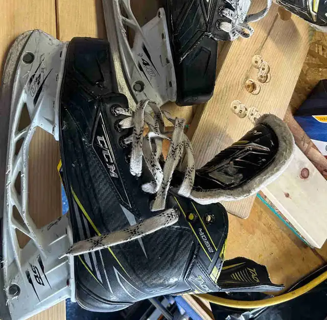 Hockey Skates for Sale
