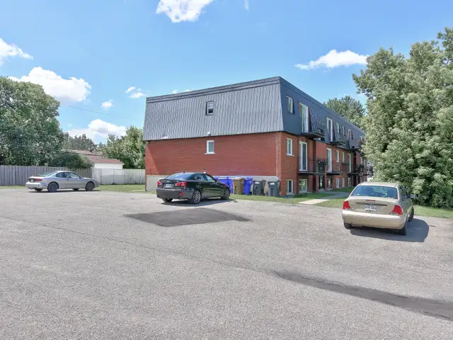 4 1/2 Style-Condo rénové à Mirabel (St-Janvier) - Juillet - Photo 9