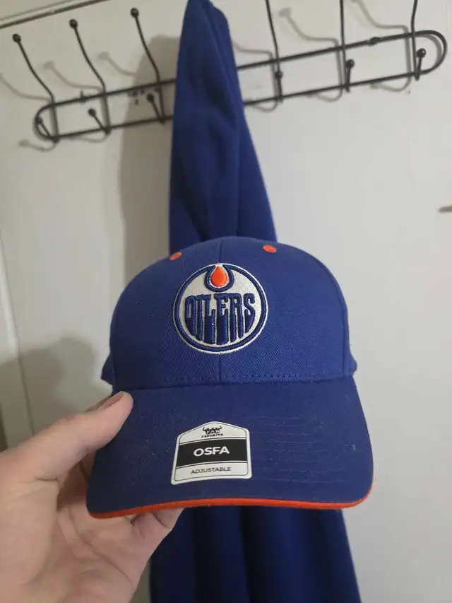 Oilers hat