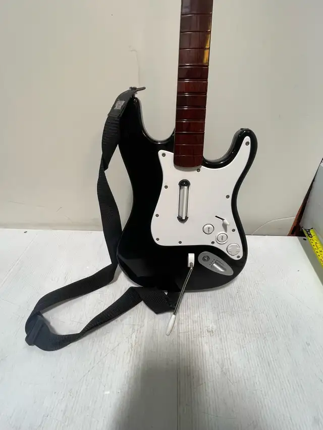 Fender Stratocaster RockBand Guitar - Photo 5