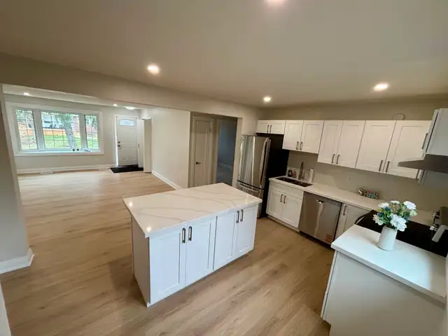 NEWLY RENOVATED- FULL HOME (3   2 BEDROOMS, 2 BATH, 2 KITCHENS) - Photo 3