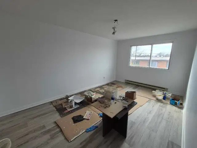 Logement 5 et demie (5 1/2) tout rénové (Saint-Léonard) - Photo 4