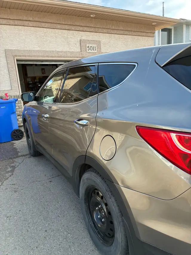 2013 Hyundai Santa Fe LTD - Photo 5