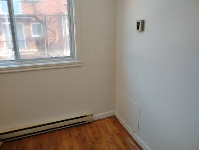 5 et demi avec GARAGE ET STATIONNEMENT A MONTREAL - Photo 3