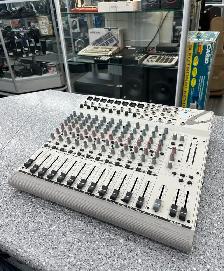 Wharfedale Pro R-2004 Mixer 16 Channel