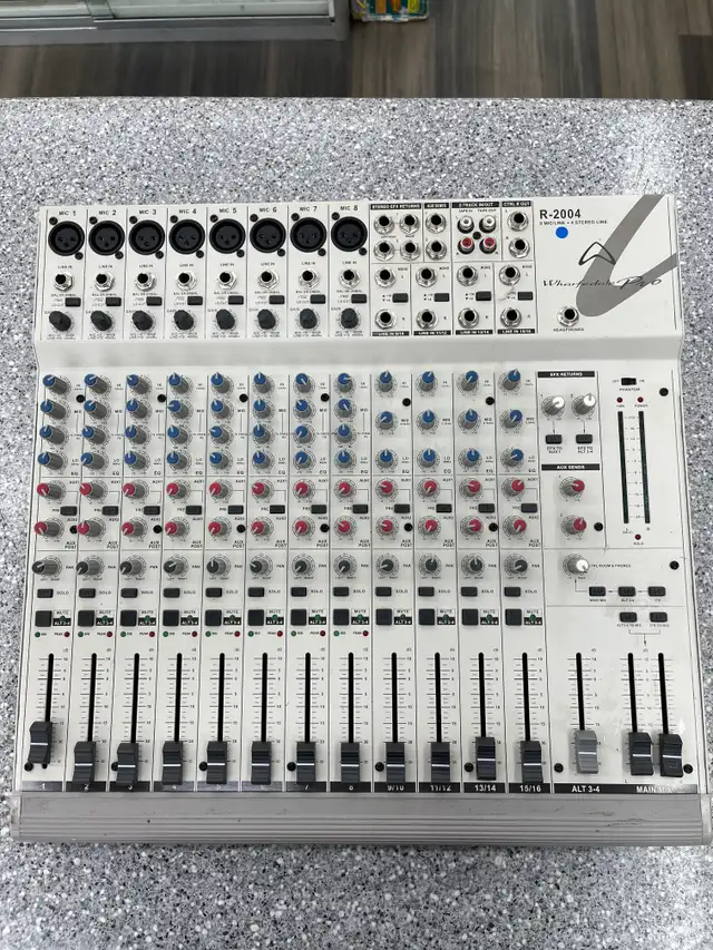 Wharfedale Pro R-2004 Mixer 16 Channel - Photo 3