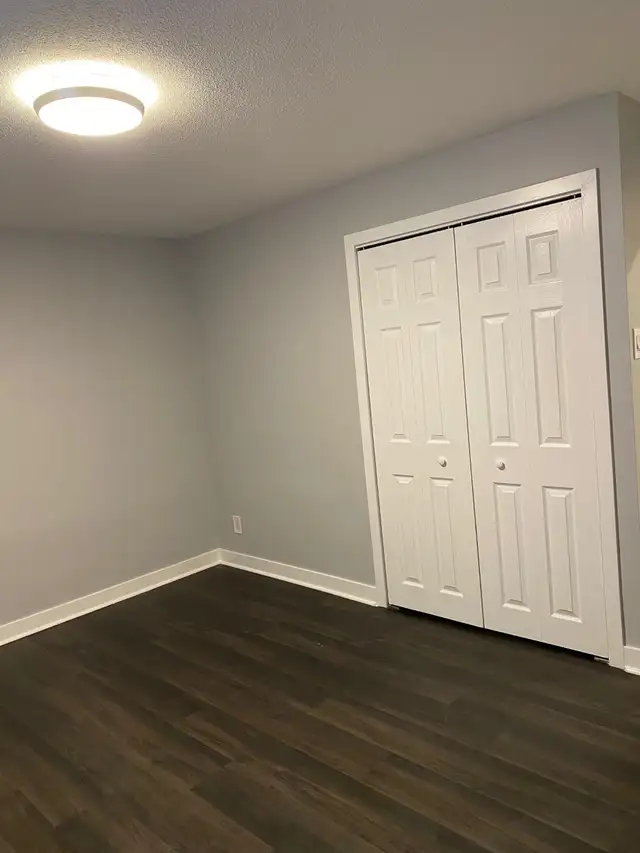 TWO BEDROOM APARTMENT ON MERIVALE ROAD FOR JUNE 2026 - Photo 9